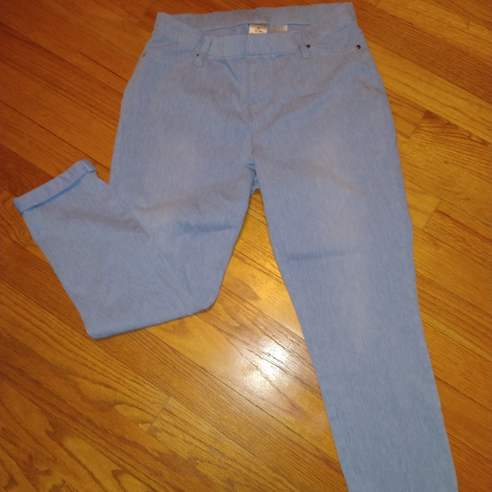 Light Wash Jeggings